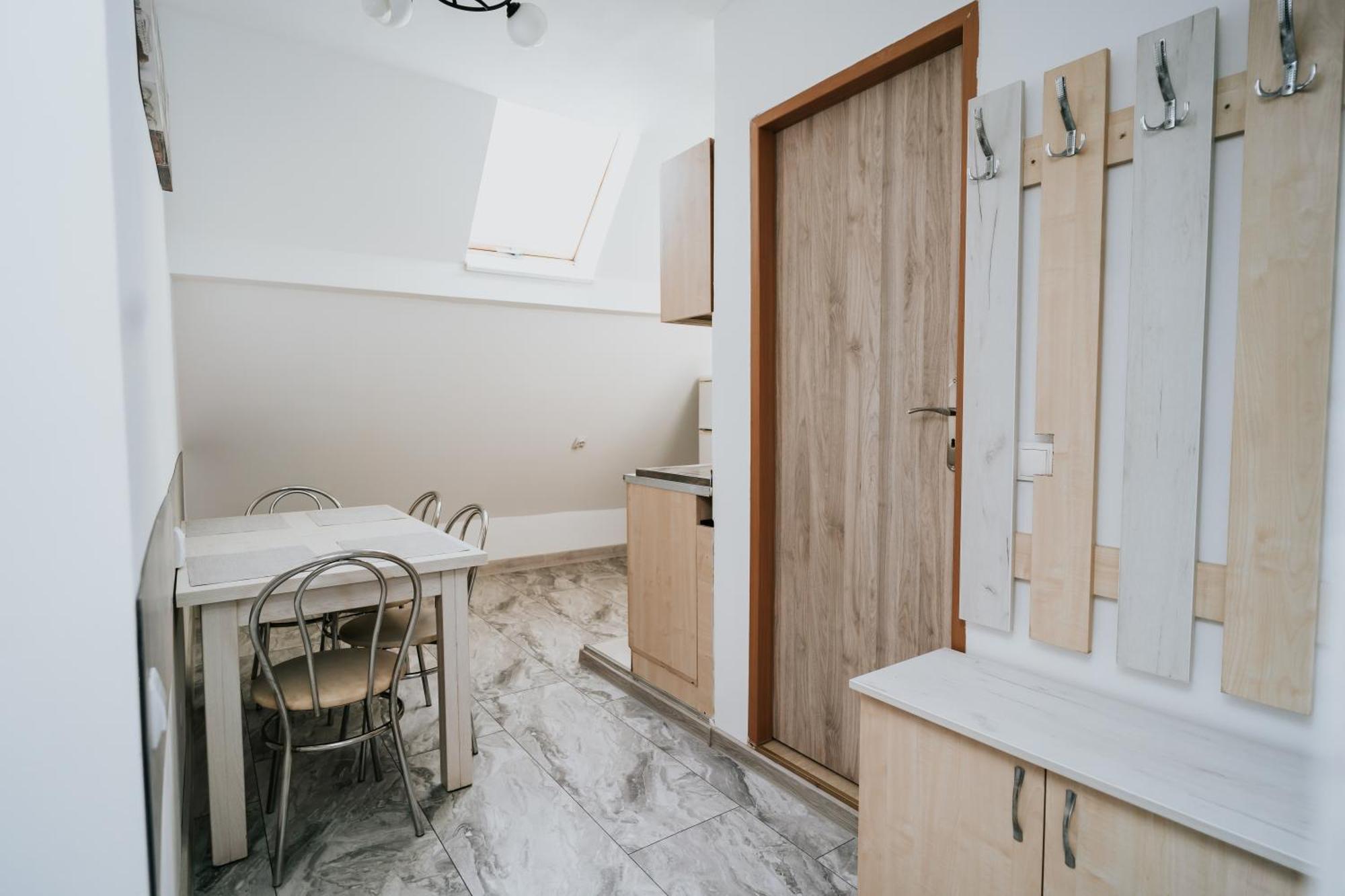 Apartment Attic Sibiu Buitenkant foto